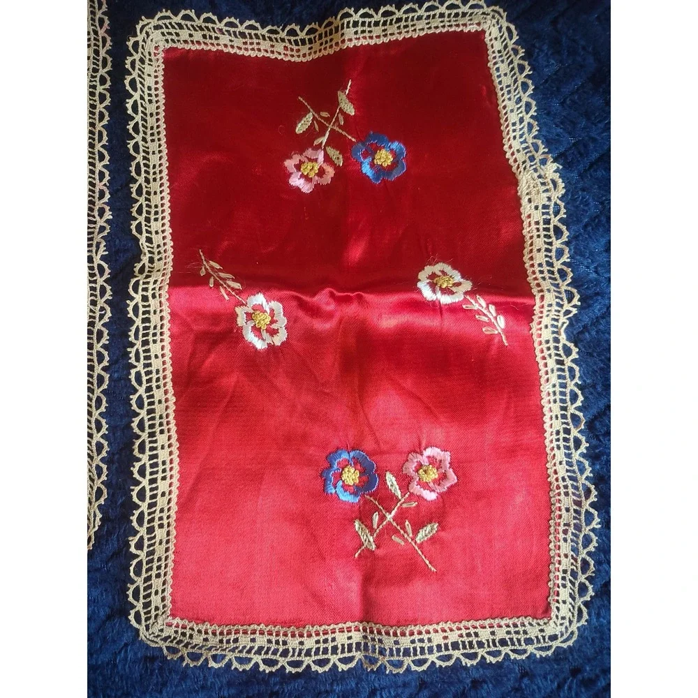 Vintage Terceira Azores Embroidered Red Silk Linens Set 3pc Floral Crochet Lace